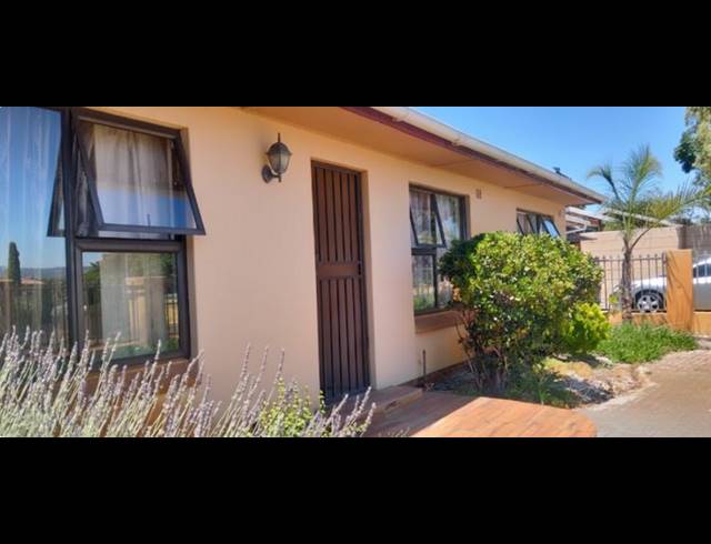 4 BEDROOM PROPERTY TO RENT IN SILVER OAKS